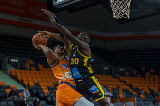 尤其是在面 尤其是在面